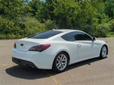 Used 2016 Hyundai Genesis 3.8 image 4
