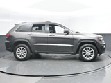 Used 2021 Jeep Grand Cherokee Laredo image 4