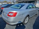 Used 2010 Ford Taurus SEL image 2