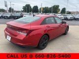 Used 2022 Hyundai Elantra SEL image 4