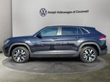 Used 2022 Volkswagen Atlas Cross Sport SE image 2