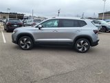 New 2025 Volkswagen Taos SE image 2
