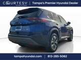 Used 2022 Nissan Rogue SV image 3