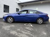 Used 2021 Hyundai Elantra SE image 2