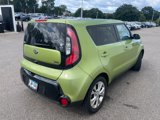 Used 2016 Kia Soul + image 3