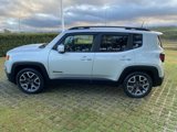Used 2018 Jeep Renegade Latitude w/ UConnect 8.4 Nav Group image 4