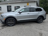 Used 2022 Volkswagen Tiguan SE image 3