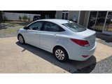 Used 2017 Hyundai Accent SE image 2