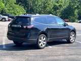 Used 2017 Chevrolet Traverse LT w/ Style and Technology Package image 3