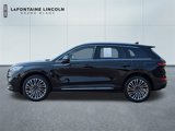 Used 2022 Lincoln Corsair Reserve w/ Sport Package image 2