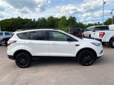 Used 2017 Ford Escape SE w/ SE Sport Appearance Package image 2