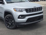 New 2025 Jeep Compass Latitude w/ Altitude Special Edition image 2