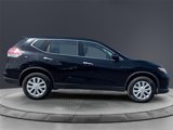 Used 2015 Nissan Rogue S image 6