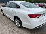 Used 2015 Chrysler 200 Limited w/ Convenience Group image 5