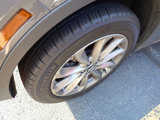 Used 2022 Lincoln Corsair AWD w/ Premium Package image 2