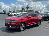 Used 2020 Lincoln Nautilus FWD w/ Equipment Group 101A image 2