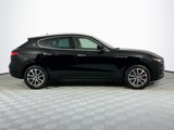 Used 2017 Maserati Levante w/ Luxury Package image 4