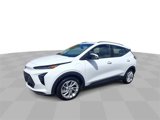 Certified 2022 Chevrolet Bolt EUV LT w/ Comfort Package image 4