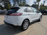 Used 2022 Ford Edge SEL image 4