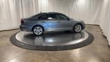 Used 2017 Volkswagen Passat 3.6 SEL Premium image 2