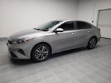 Used 2022 Kia Forte LXS image 2