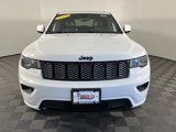 Used 2022 Jeep Grand Cherokee Laredo X image 2