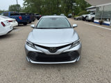 Used 2019 Toyota Camry LE image 2