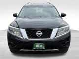 Used 2016 Nissan Pathfinder S image 2