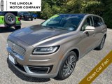 Used 2019 Lincoln Nautilus Reserve image 1