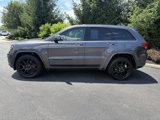 Used 2021 Jeep Grand Cherokee Laredo X image 2