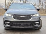 New 2025 Chrysler Pacifica Select image 2