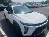 Used 2025 Chevrolet Trax ACTIV w/ Sunroof Package image 4