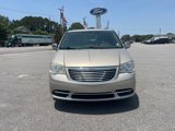 Used 2013 Chrysler Town & Country Touring-L w/ Driver Convenience Group image 2