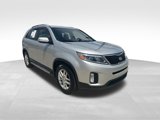 Used 2014 Kia Sorento LX image 2