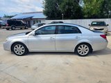Used 2005 Toyota Avalon XL image 2