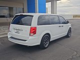 Used 2019 Dodge Grand Caravan SE w/ UConnect Hands-Free Group image 3