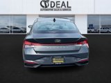 Used 2023 Hyundai Elantra SEL w/ Convenience Package image 4