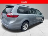 Used 2017 Toyota Sienna Limited Premium image 3
