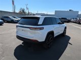 Used 2024 Jeep Grand Cherokee Altitude image 6