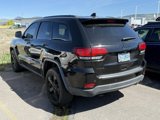 Used 2018 Jeep Grand Cherokee Laredo image 4