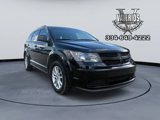 Used 2017 Dodge Journey SE w/ Flexible Seating Group image 2