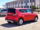 New 2025 Kia Soul LX w/ LX Technology Package image 3