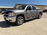 Used 2012 Chevrolet Silverado 3500 LTZ w/ LTZ Plus Package image 2