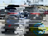 Used 2020 Toyota Highlander XLE image 4