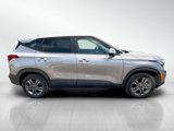 Certified 2023 Kia Seltos LX image 4