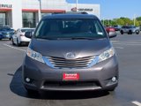 Used 2017 Toyota Sienna XLE Premium image 4