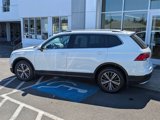 Used 2018 Volkswagen Tiguan SEL image 2