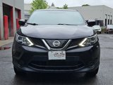 Used 2018 Nissan Rogue Sport S image 2