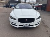 Used 2017 Jaguar XE image 2
