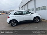Used 2023 Hyundai Venue SEL image 3